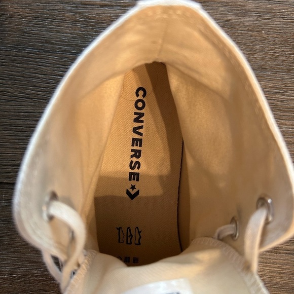 Women's Converse Chuck Taylor All Star Canvas High Platform Sneakers. Size 10. - Picture 7 of 11